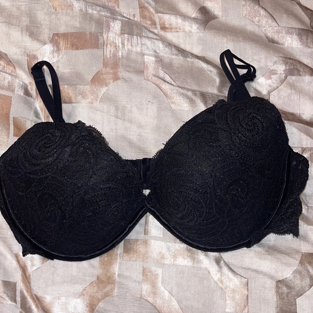 Victoria’s Secret Very Sexy push-up